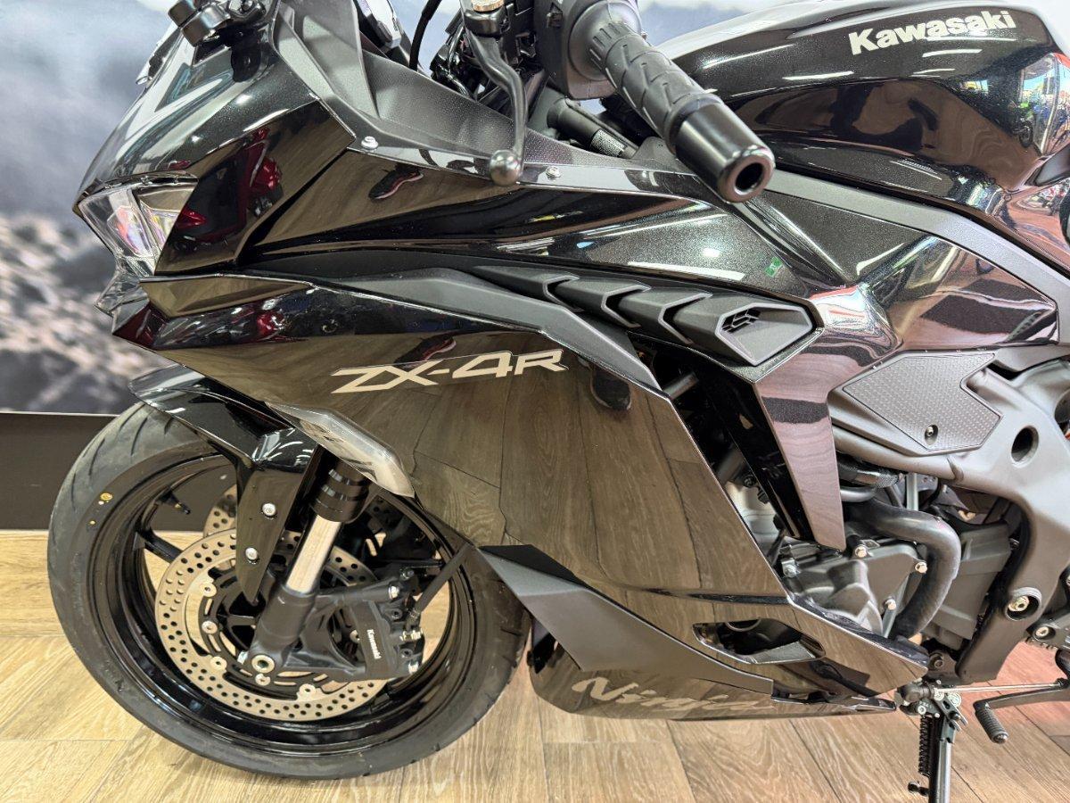2025 KAWASAKI NINJA 400 ZX-4R SPORTS