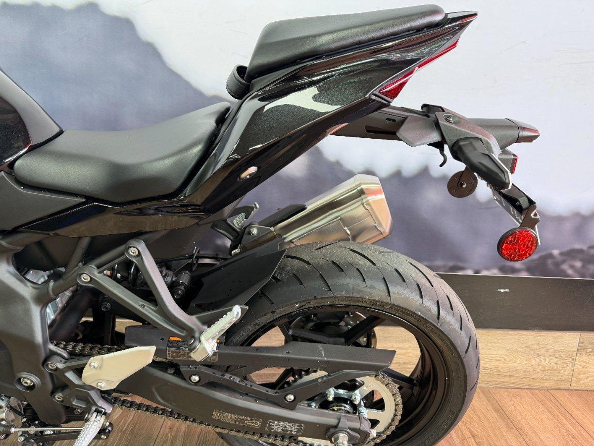 2025 KAWASAKI NINJA 400 ZX-4R SPORTS