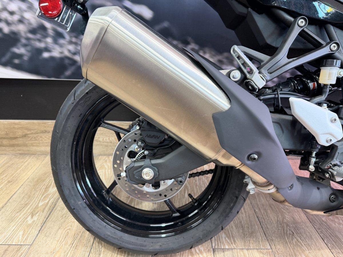 2025 KAWASAKI NINJA 400 ZX-4R SPORTS