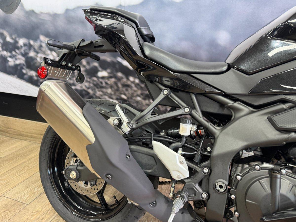 2025 KAWASAKI NINJA 400 ZX-4R SPORTS