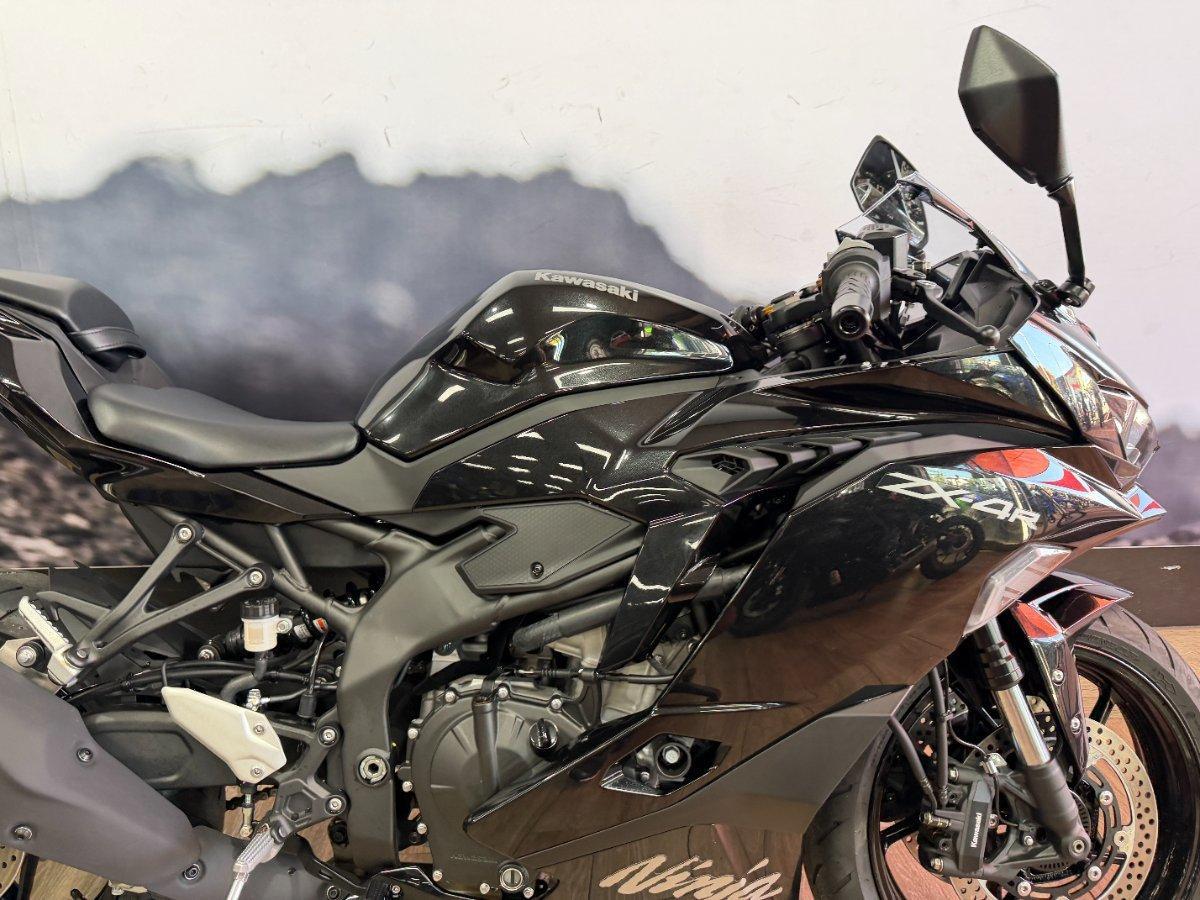 2025 KAWASAKI NINJA 400 ZX-4R SPORTS