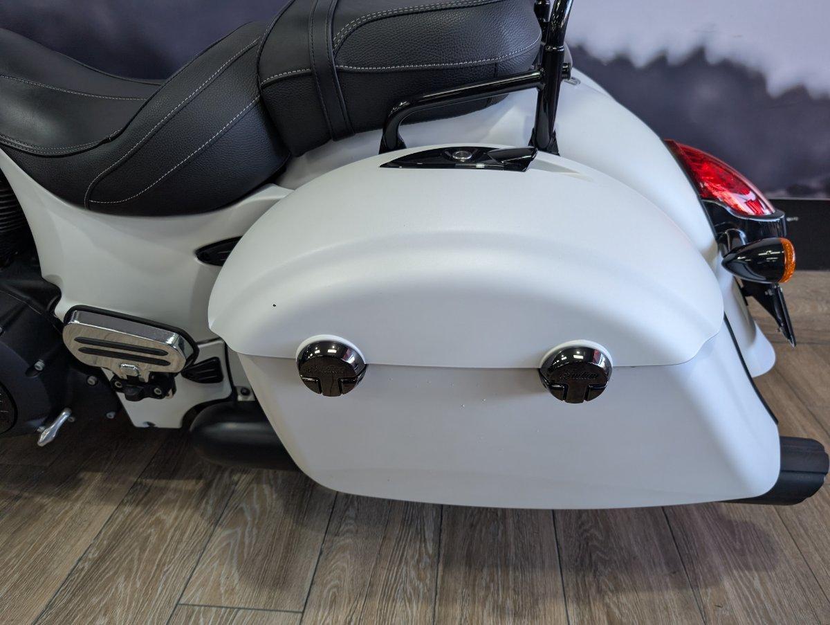 2019 INDIAN SPRINGFIELD DARK HORSE WHITE CRUISER