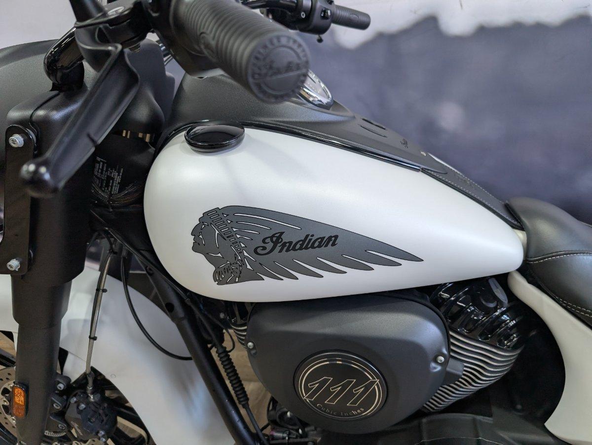 2019 INDIAN SPRINGFIELD DARK HORSE WHITE CRUISER