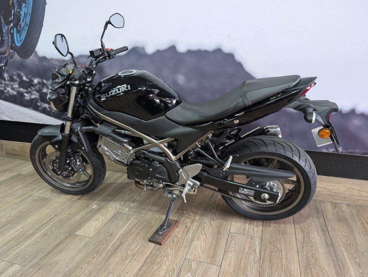 2023 SUZUKI SV650 LAMS ROAD
