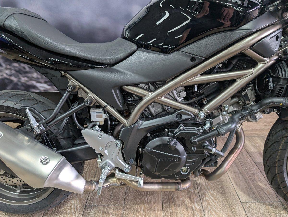 2023 SUZUKI SV650 LAMS ROAD