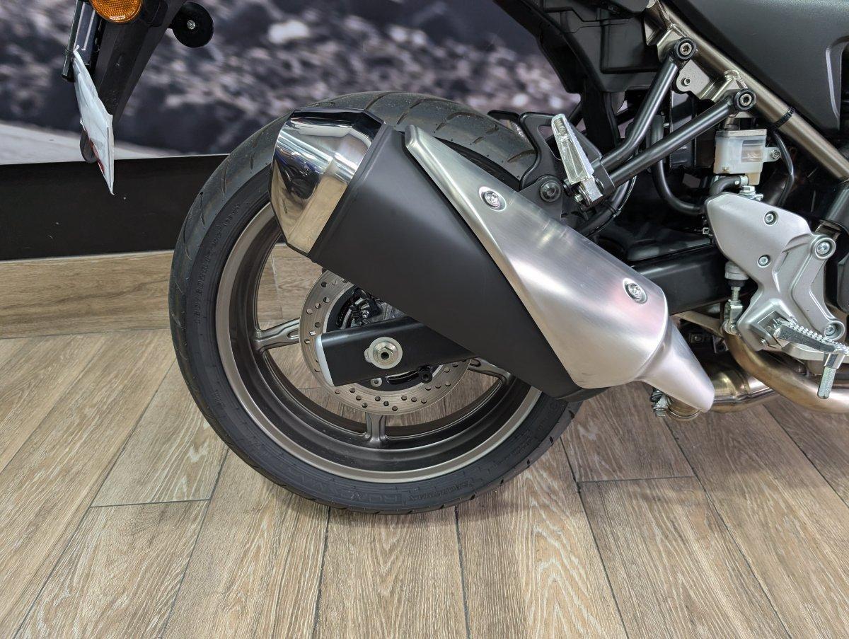 2023 SUZUKI SV650 LAMS ROAD