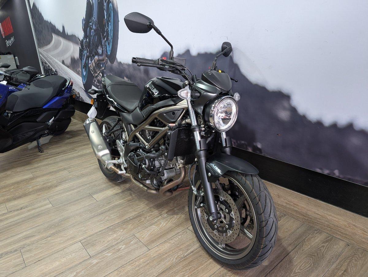2023 SUZUKI SV650 LAMS ROAD