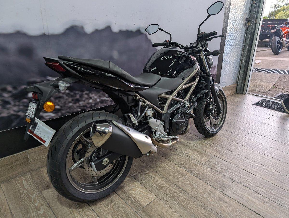 2023 SUZUKI SV650 LAMS ROAD