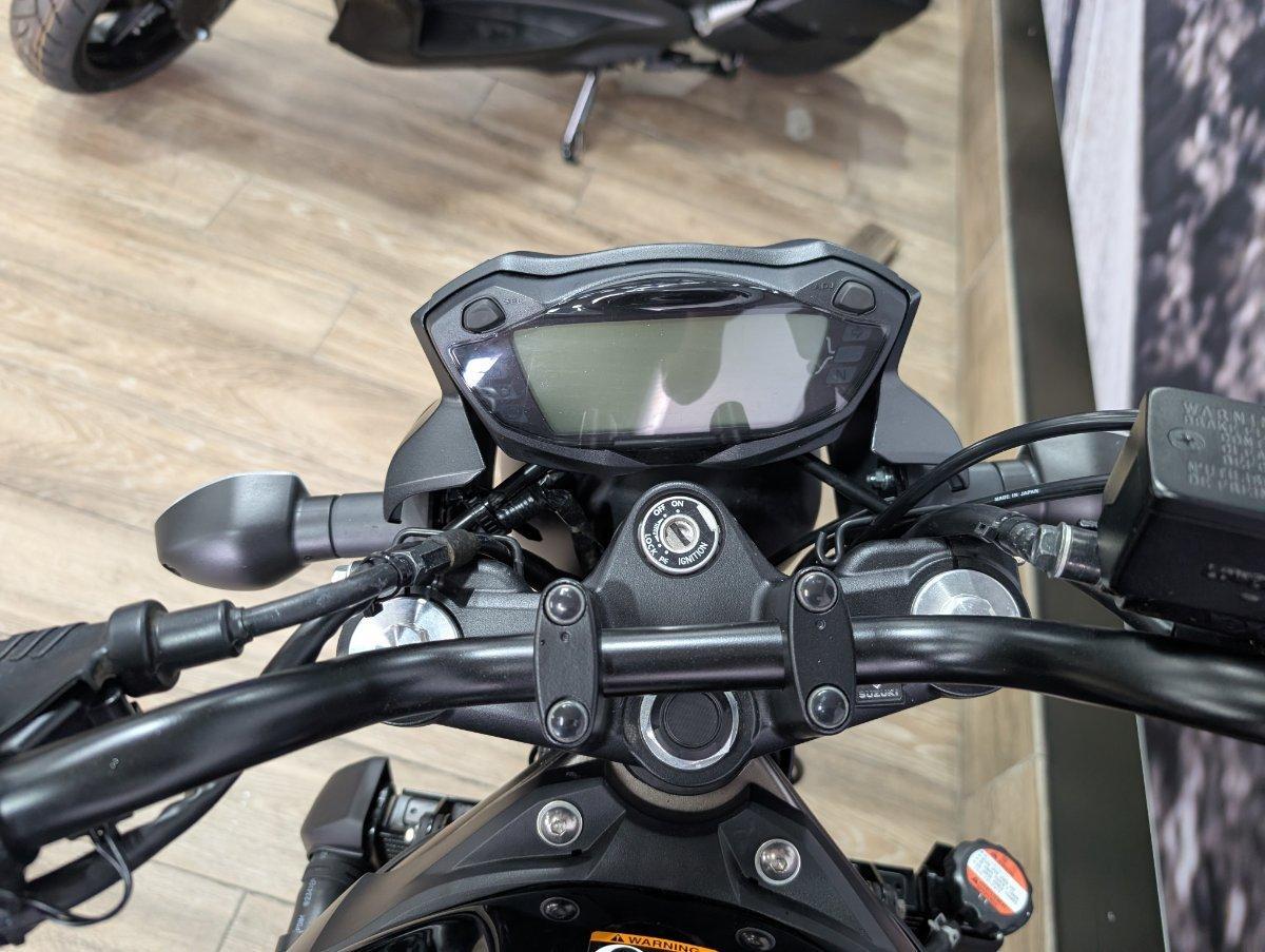 2023 SUZUKI SV650 LAMS ROAD