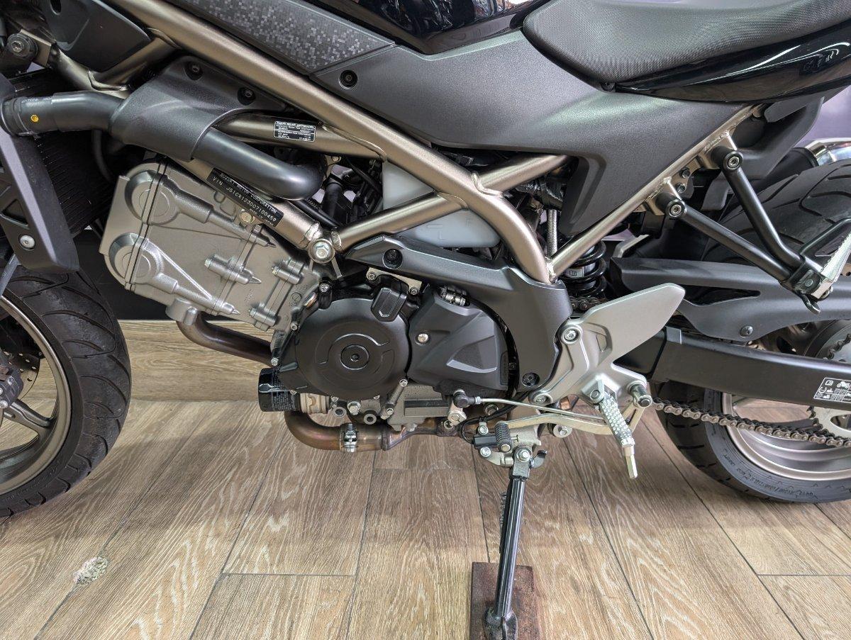 2023 SUZUKI SV650 LAMS ROAD