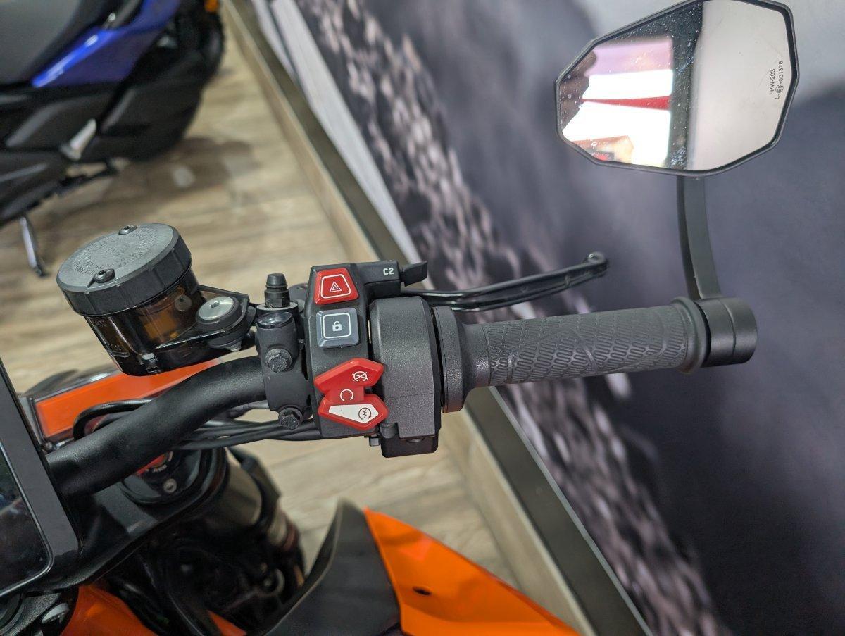 2021 KTM 1290 SUPER DUKE R SPORTS