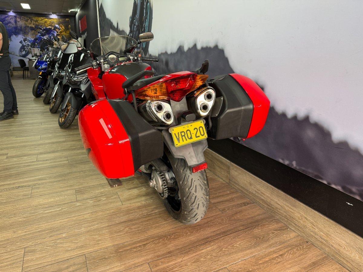 2002 HONDA VFR800F (VFR800Fi) SPORTS