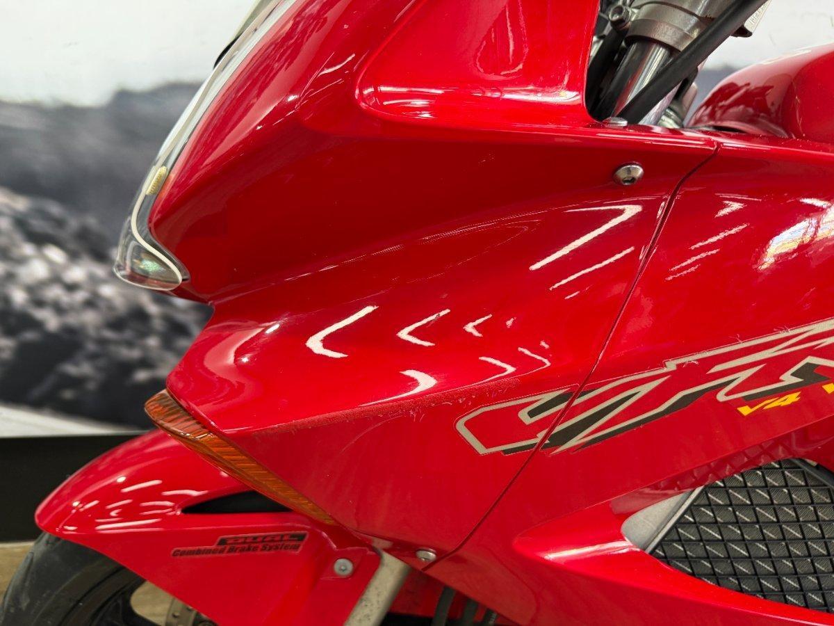 2002 HONDA VFR800F (VFR800Fi) SPORTS