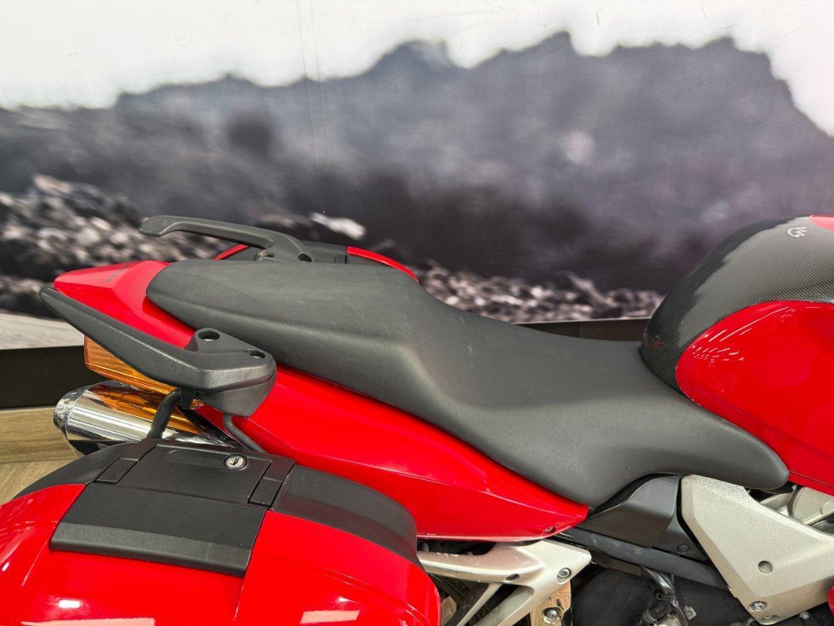 2002 HONDA VFR800F (VFR800Fi) SPORTS