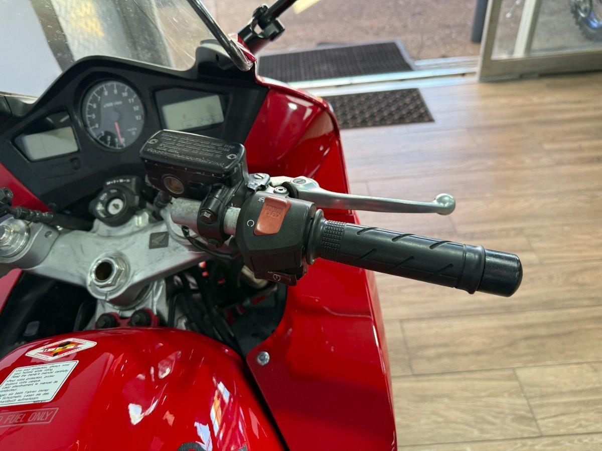 2002 HONDA VFR800F (VFR800Fi) SPORTS