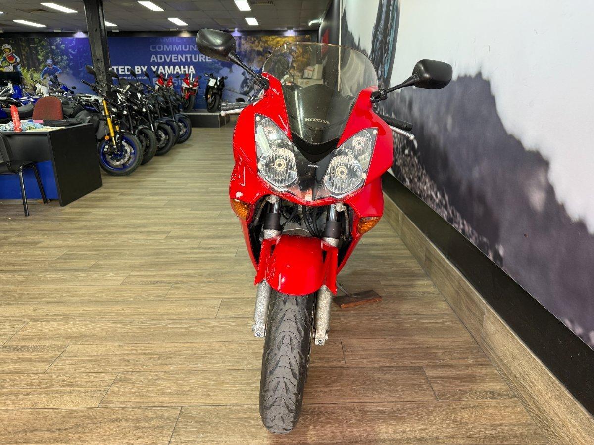 2002 HONDA VFR800F (VFR800Fi) SPORTS