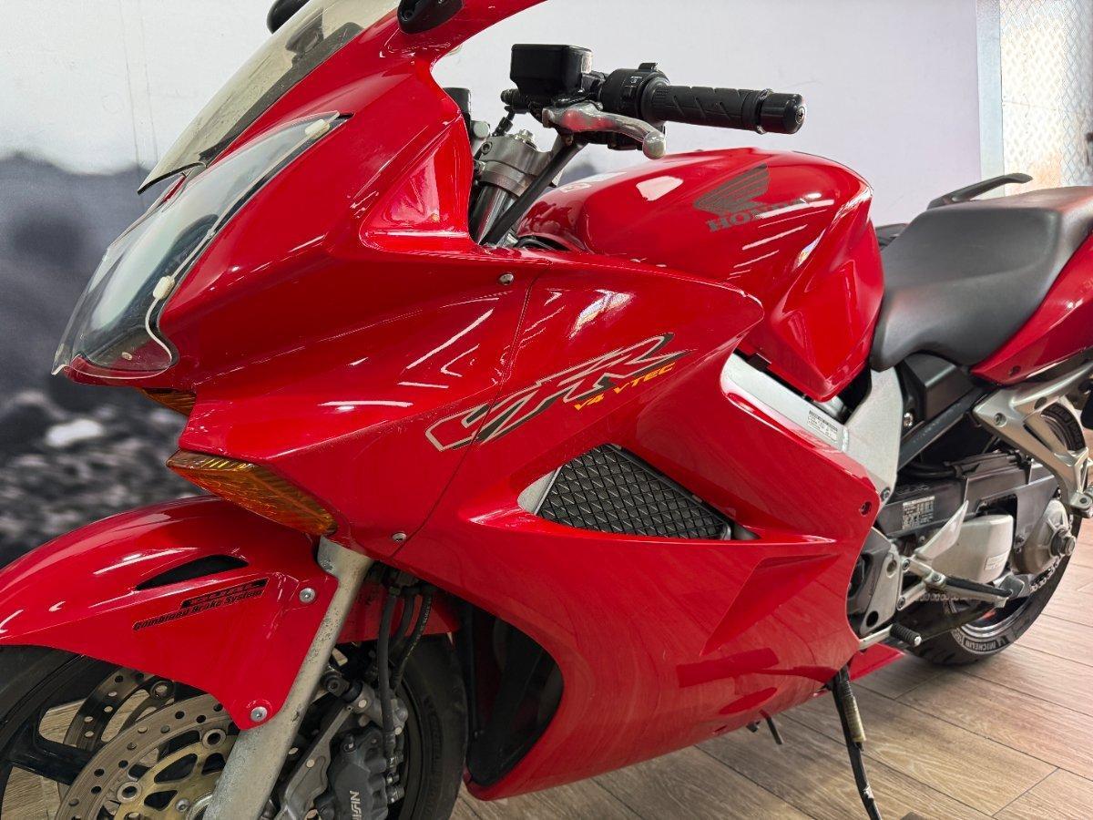 2002 HONDA VFR800F (VFR800Fi) SPORTS