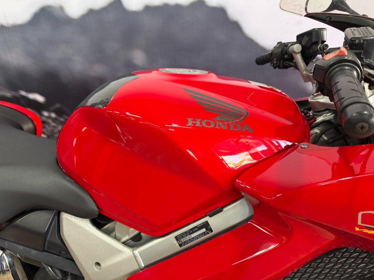 2002 HONDA VFR800F (VFR800Fi) SPORTS