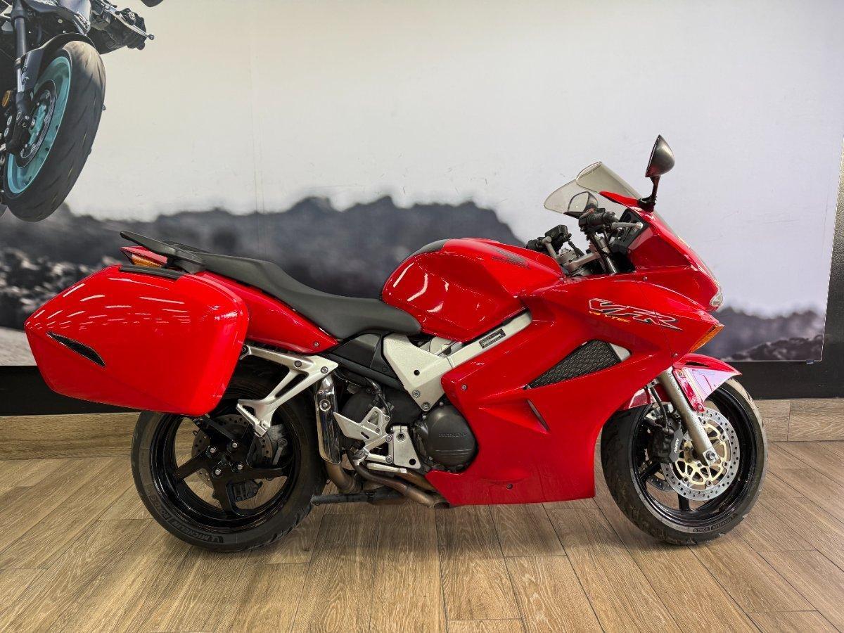 2002 HONDA VFR800F (VFR800Fi) SPORTS