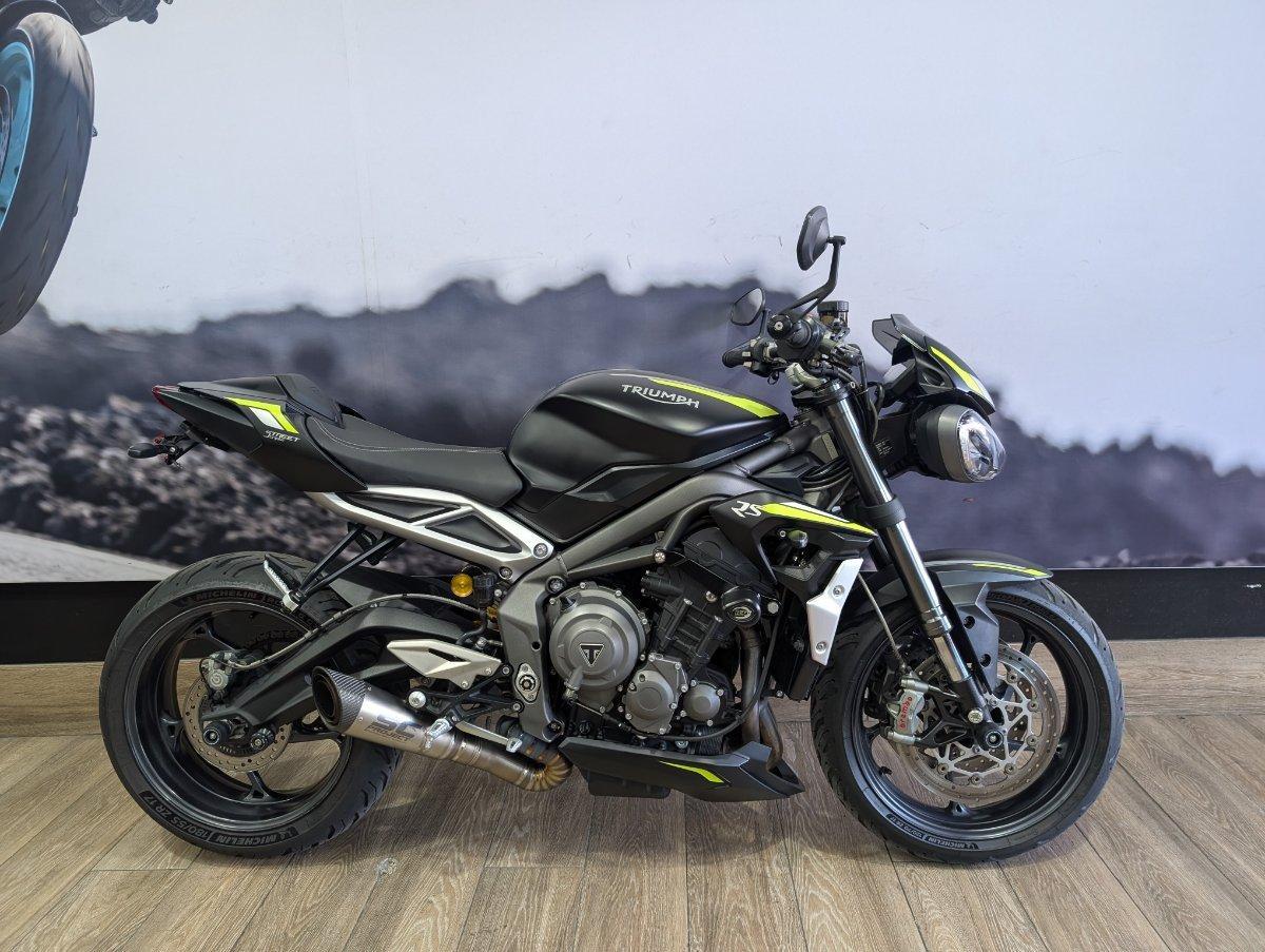 2022 TRIUMPH STREET TRIPLE RS ROAD