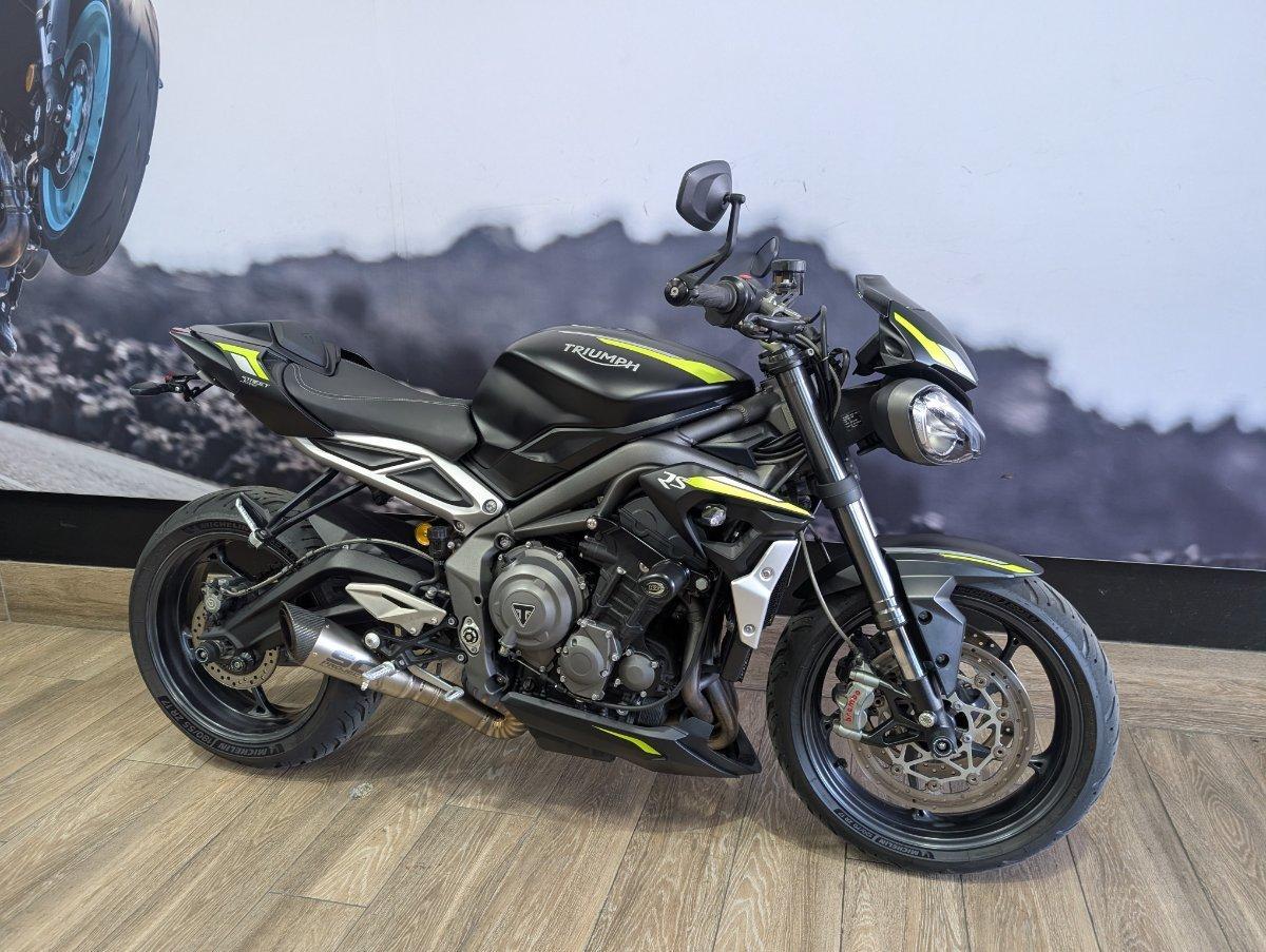 2022 TRIUMPH STREET TRIPLE RS ROAD