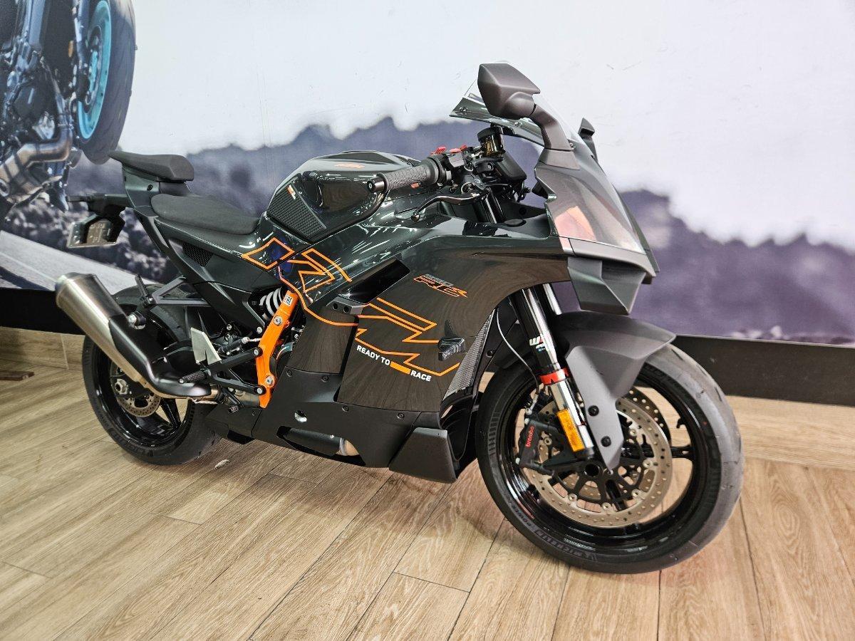2026 KTM 990 RC R SPORTS