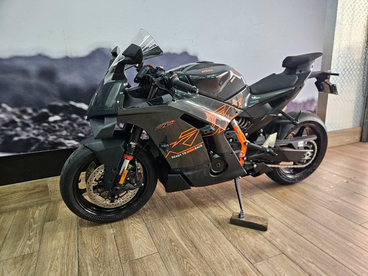 2026 KTM 990 RC R SPORTS