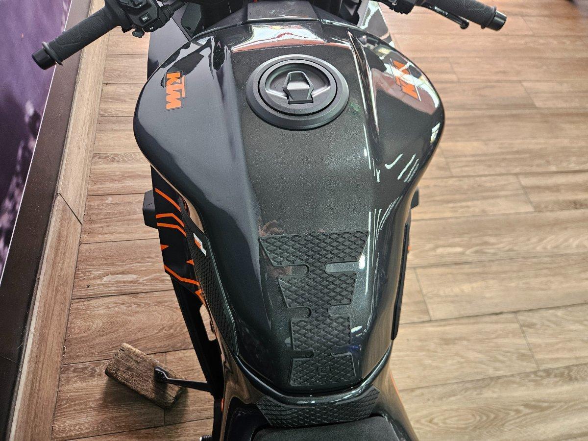 2026 KTM 990 RC R SPORTS