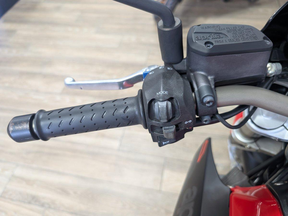2014 APRILIA SHIVER SPORT SPORTS