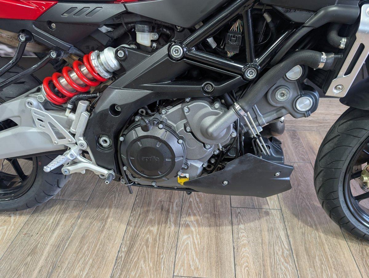 2014 APRILIA SHIVER SPORT SPORTS