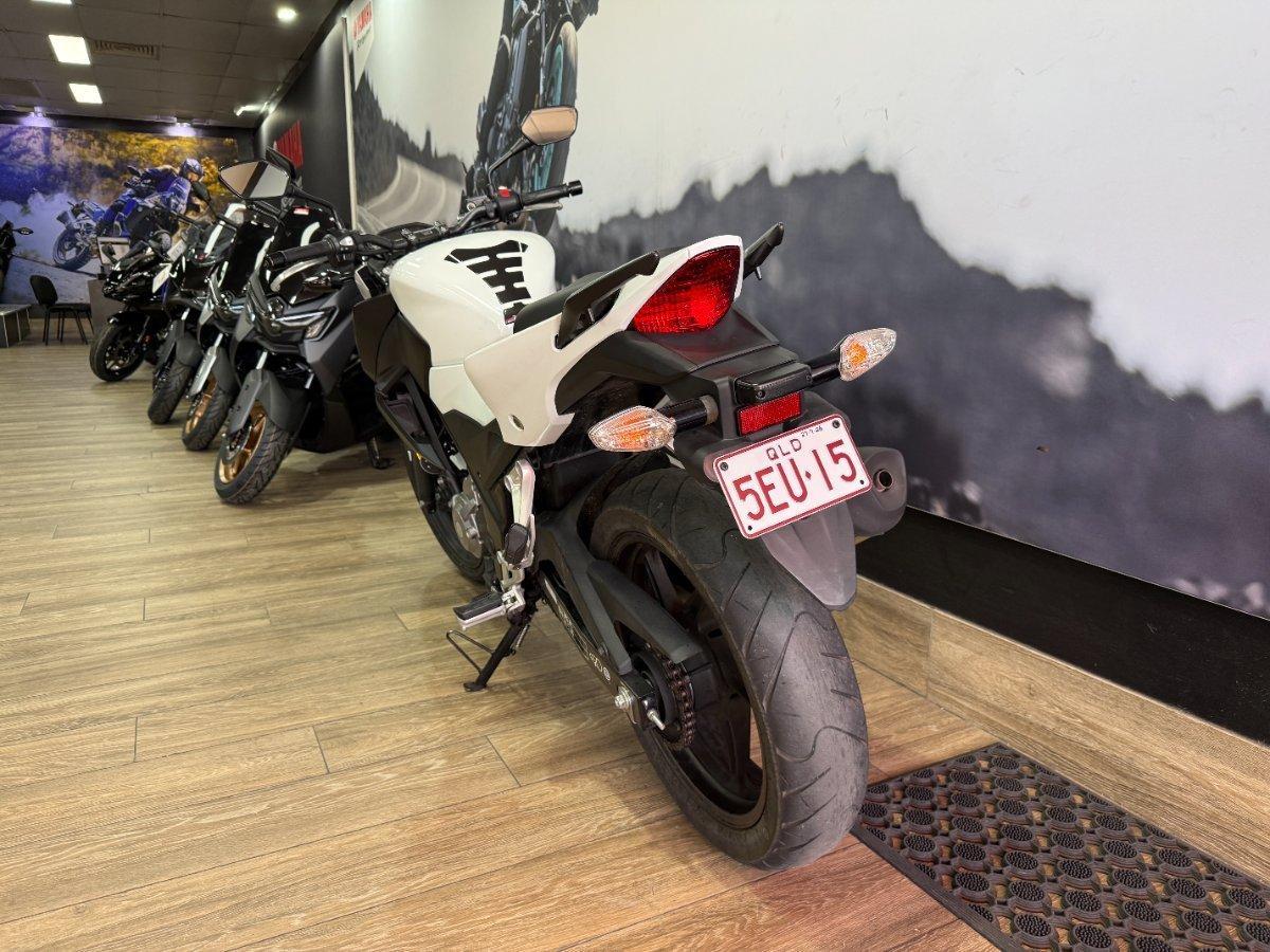 2015 HONDA CB300FA (ABS) ROAD