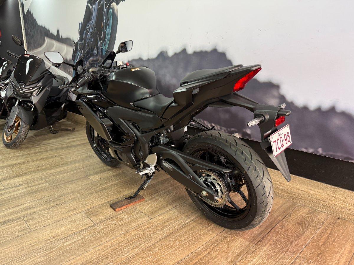 2025 YAMAHA YZF-R3 (YZF-R3A) SPORTS