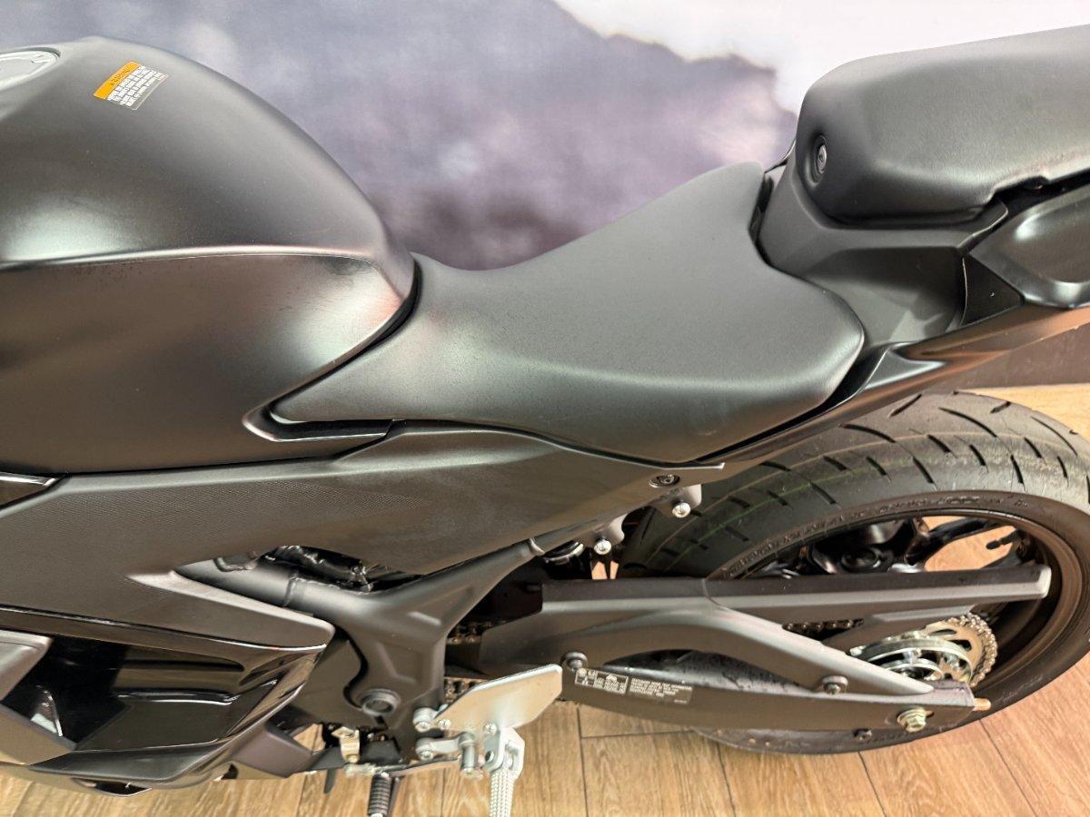 2025 YAMAHA YZF-R3 (YZF-R3A) SPORTS