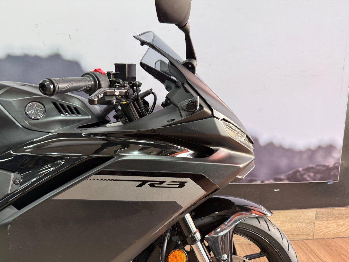 2025 YAMAHA YZF-R3 (YZF-R3A) SPORTS