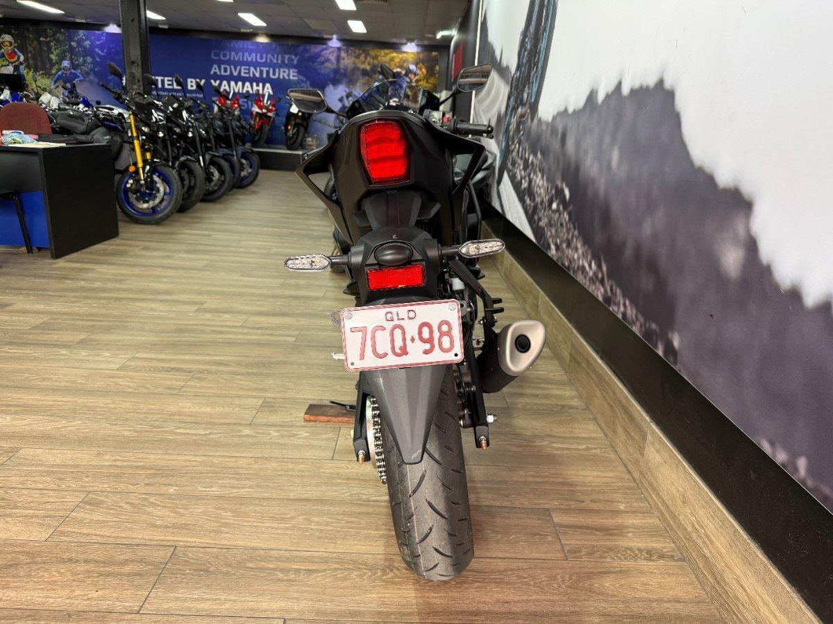 2025 YAMAHA YZF-R3 (YZF-R3A) SPORTS
