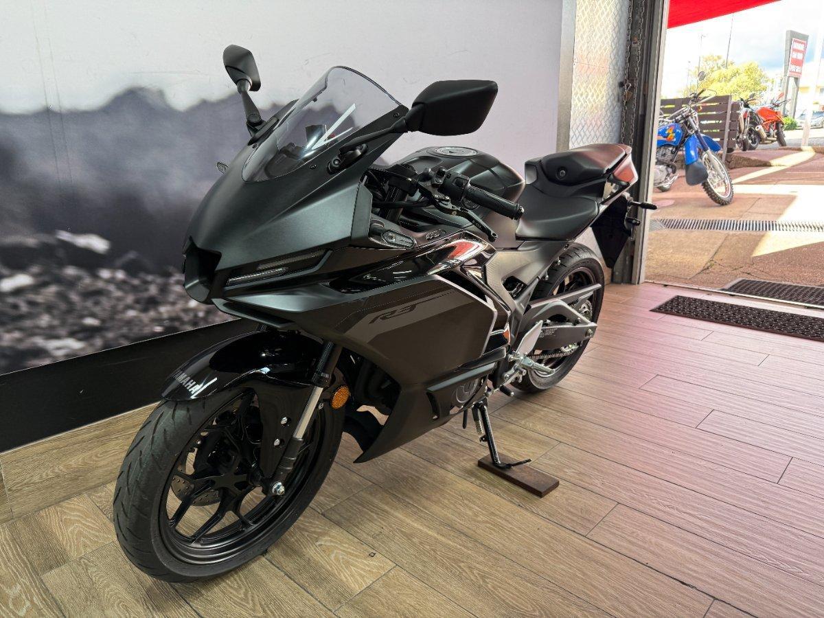 2025 YAMAHA YZF-R3 (YZF-R3A) SPORTS