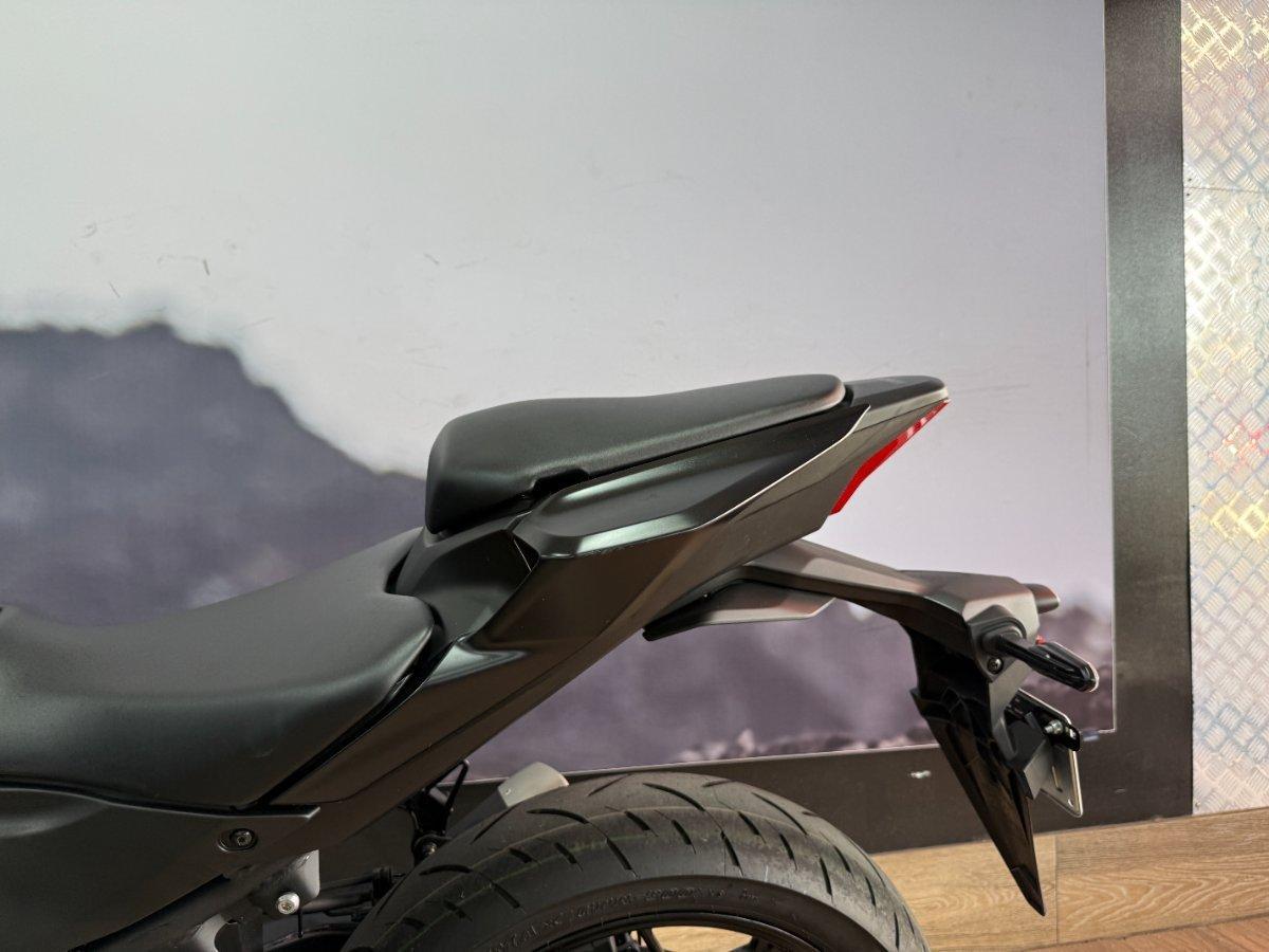 2025 YAMAHA YZF-R3 (YZF-R3A) SPORTS