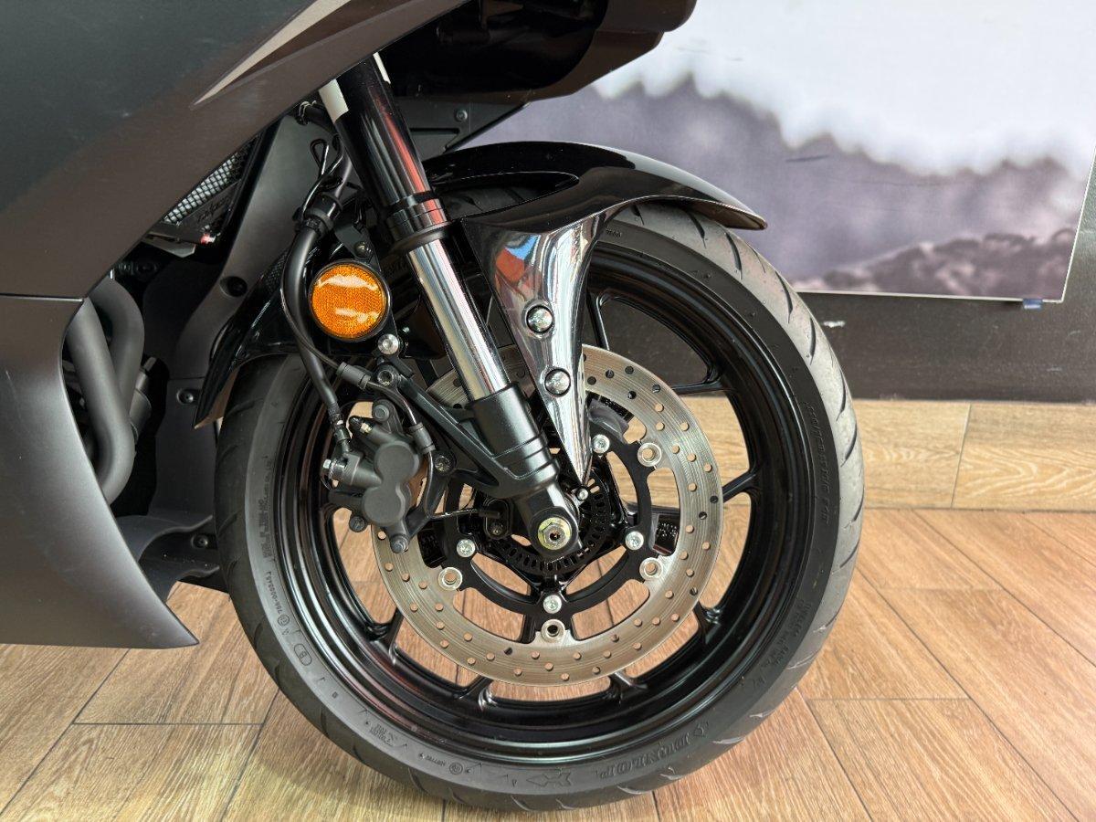 2025 YAMAHA YZF-R3 (YZF-R3A) SPORTS