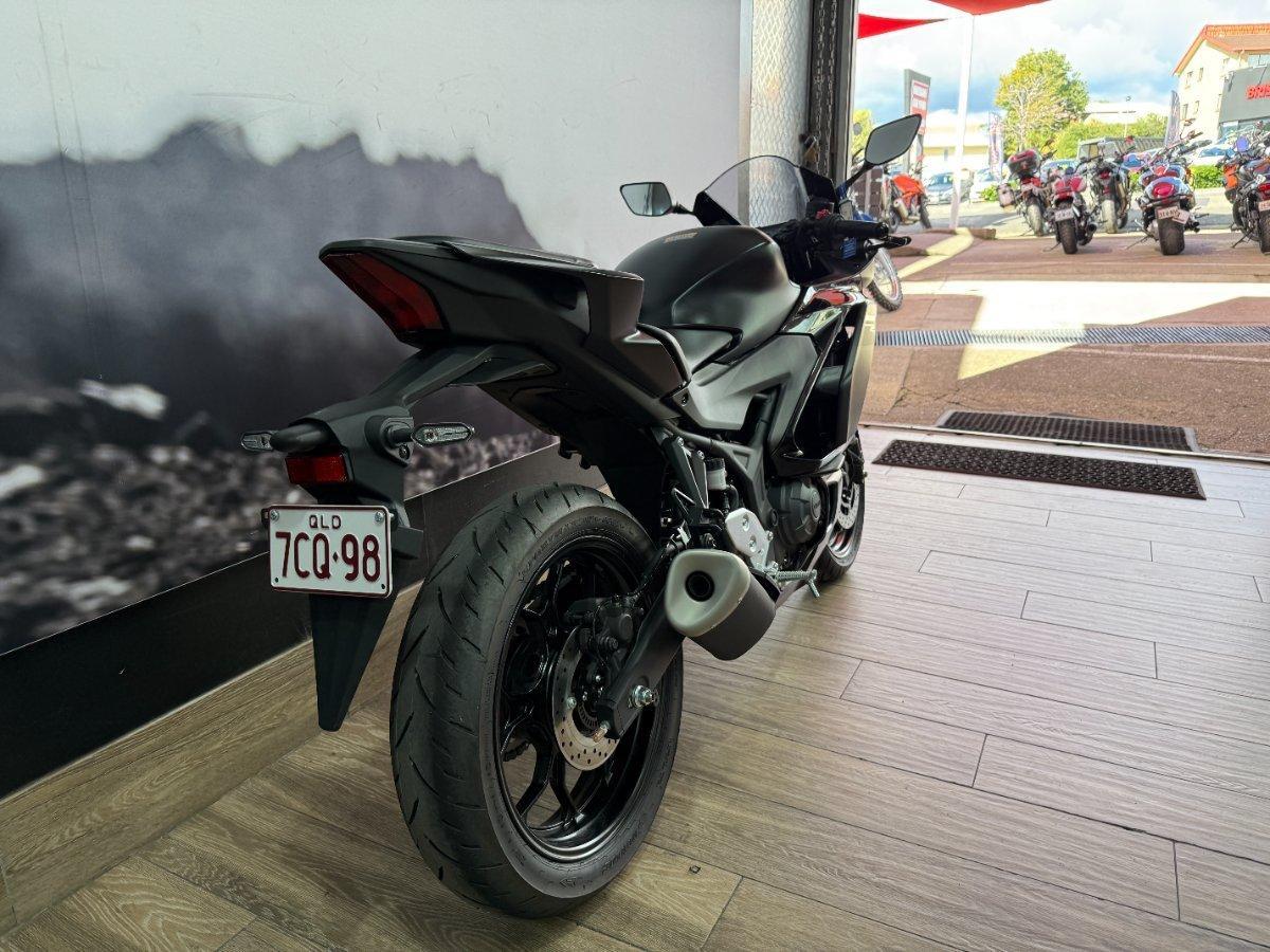 2025 YAMAHA YZF-R3 (YZF-R3A) SPORTS