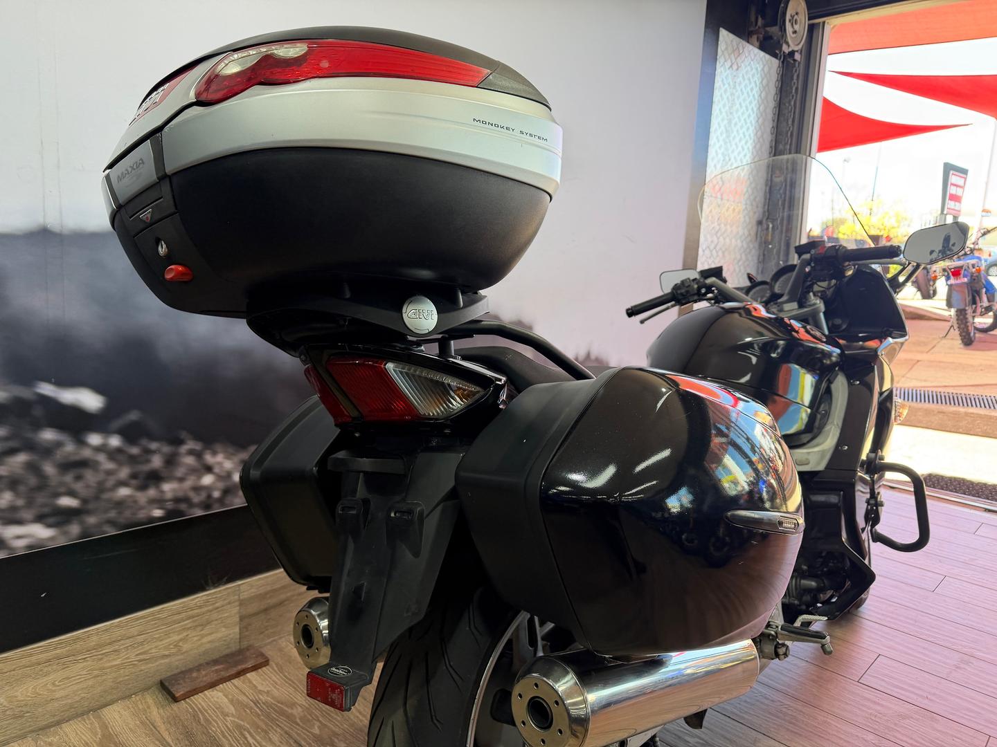 2009 YAMAHA FJR1300A ROAD