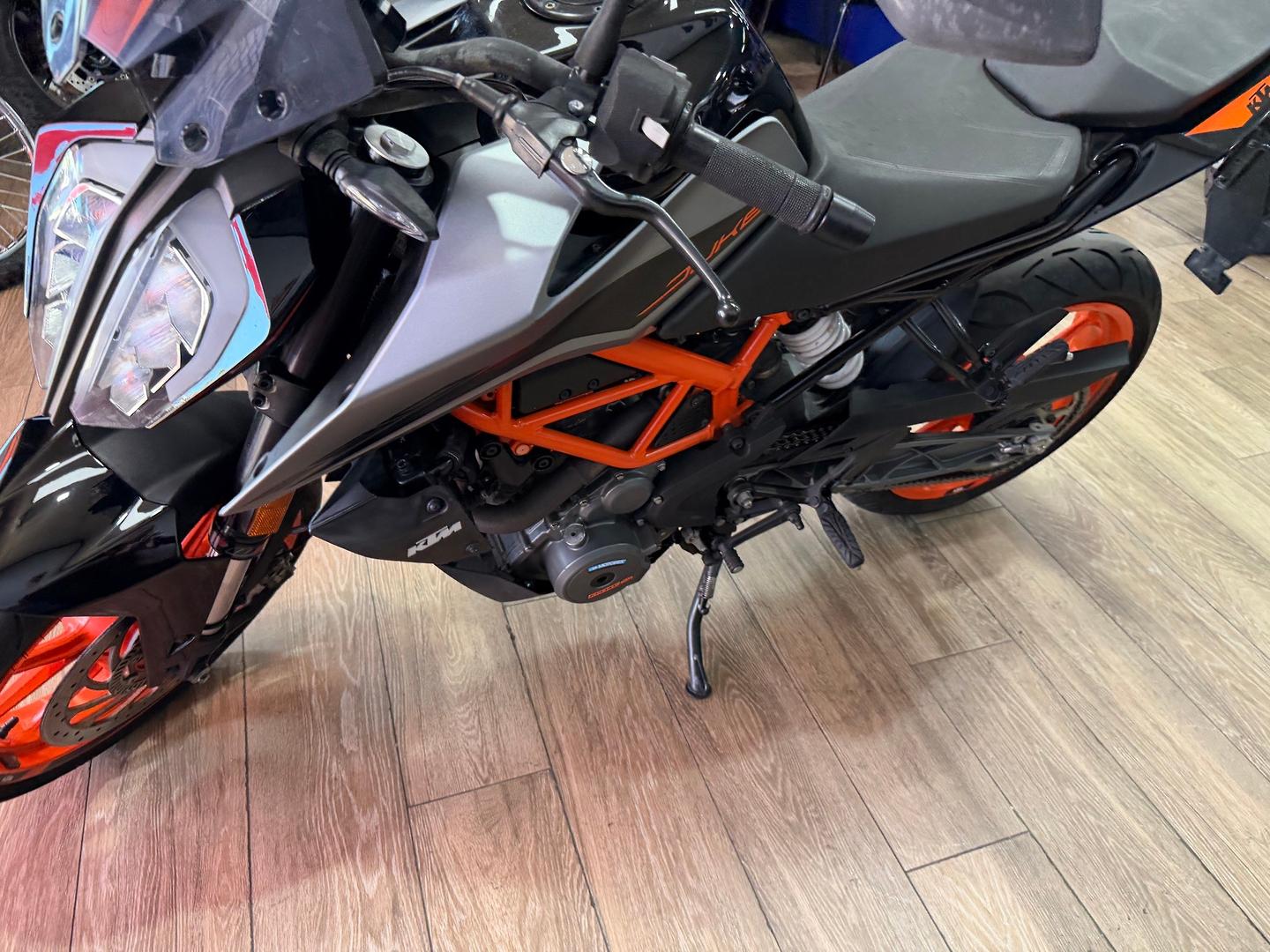 2021 KTM 390 DUKE ROAD