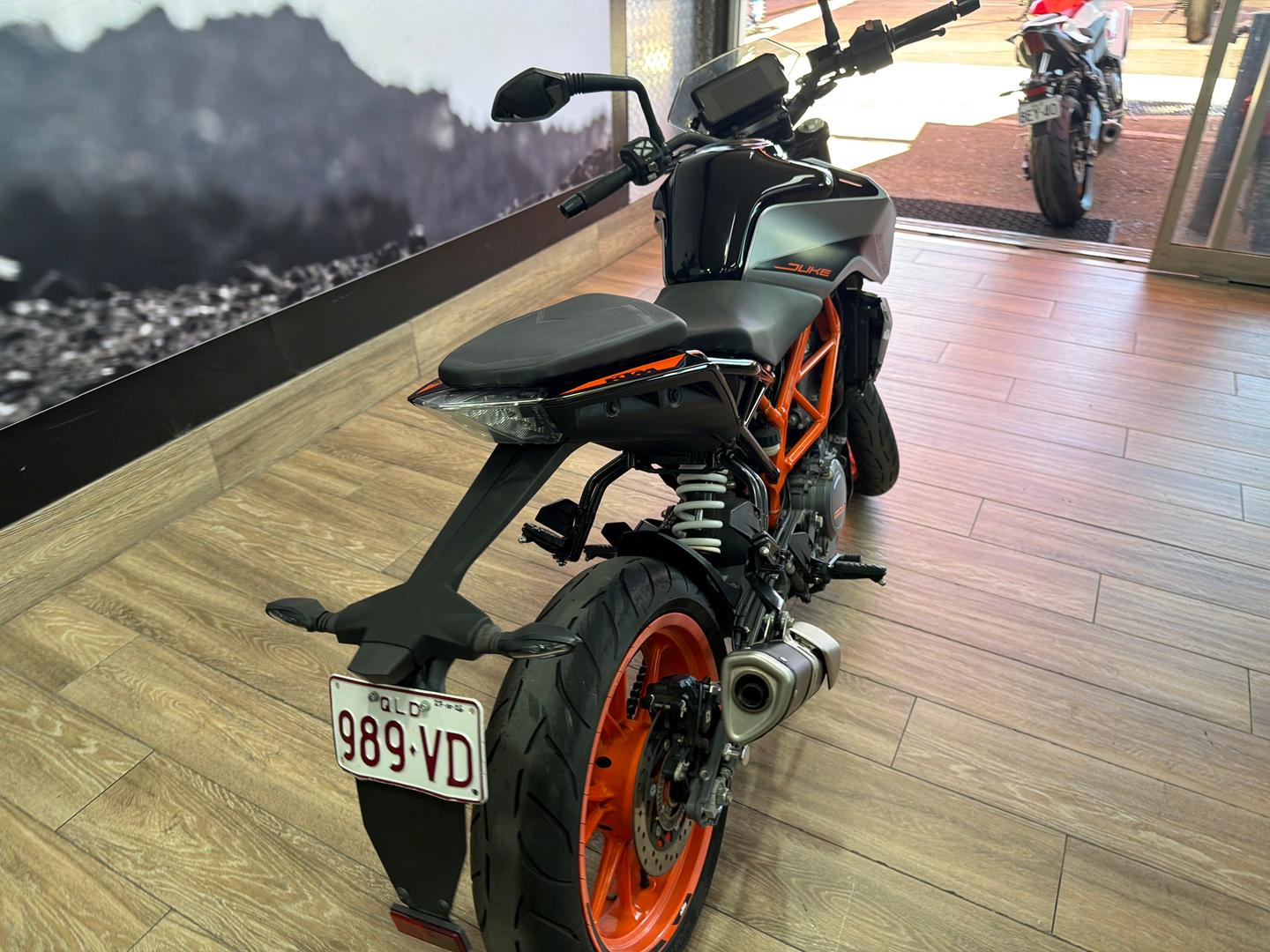 2021 KTM 390 DUKE ROAD