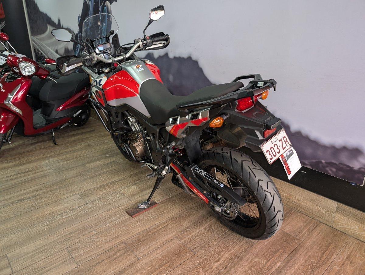 2016 HONDA CRF1000L AFRICA TWIN DUAL SPORTS