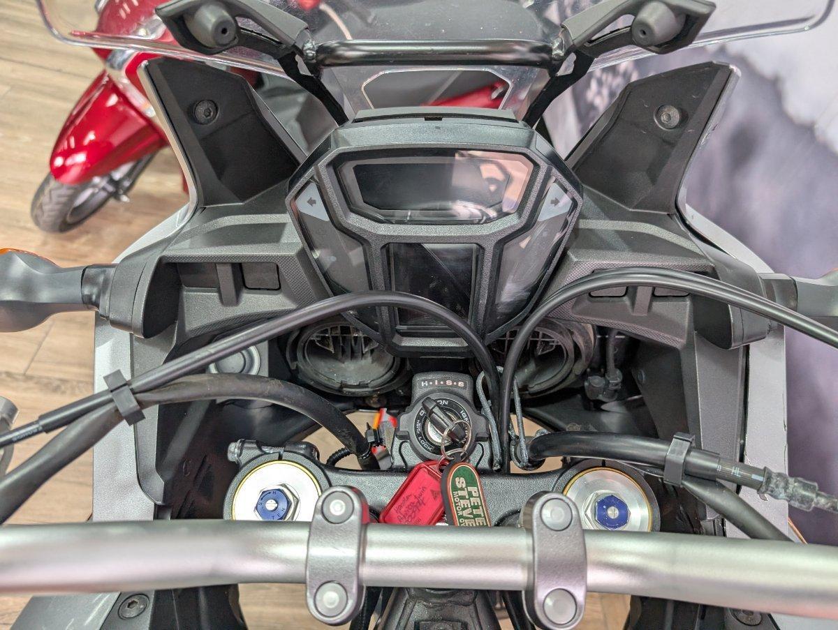 2016 HONDA CRF1000L AFRICA TWIN DUAL SPORTS