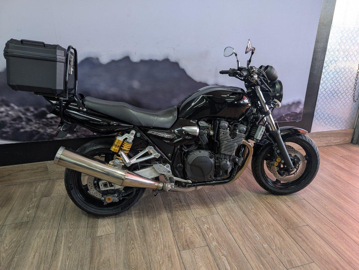 2015 YAMAHA XJR1300 ROAD