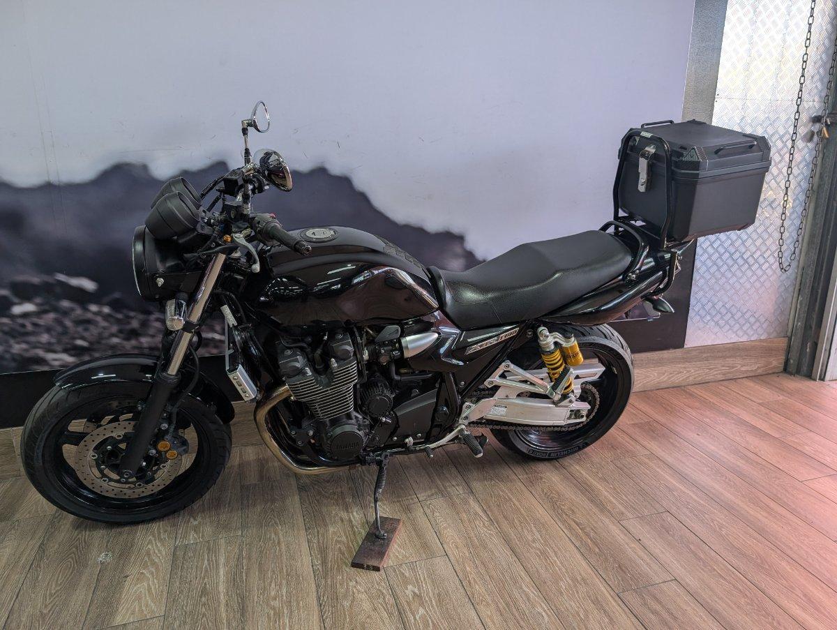 2015 YAMAHA XJR1300 ROAD