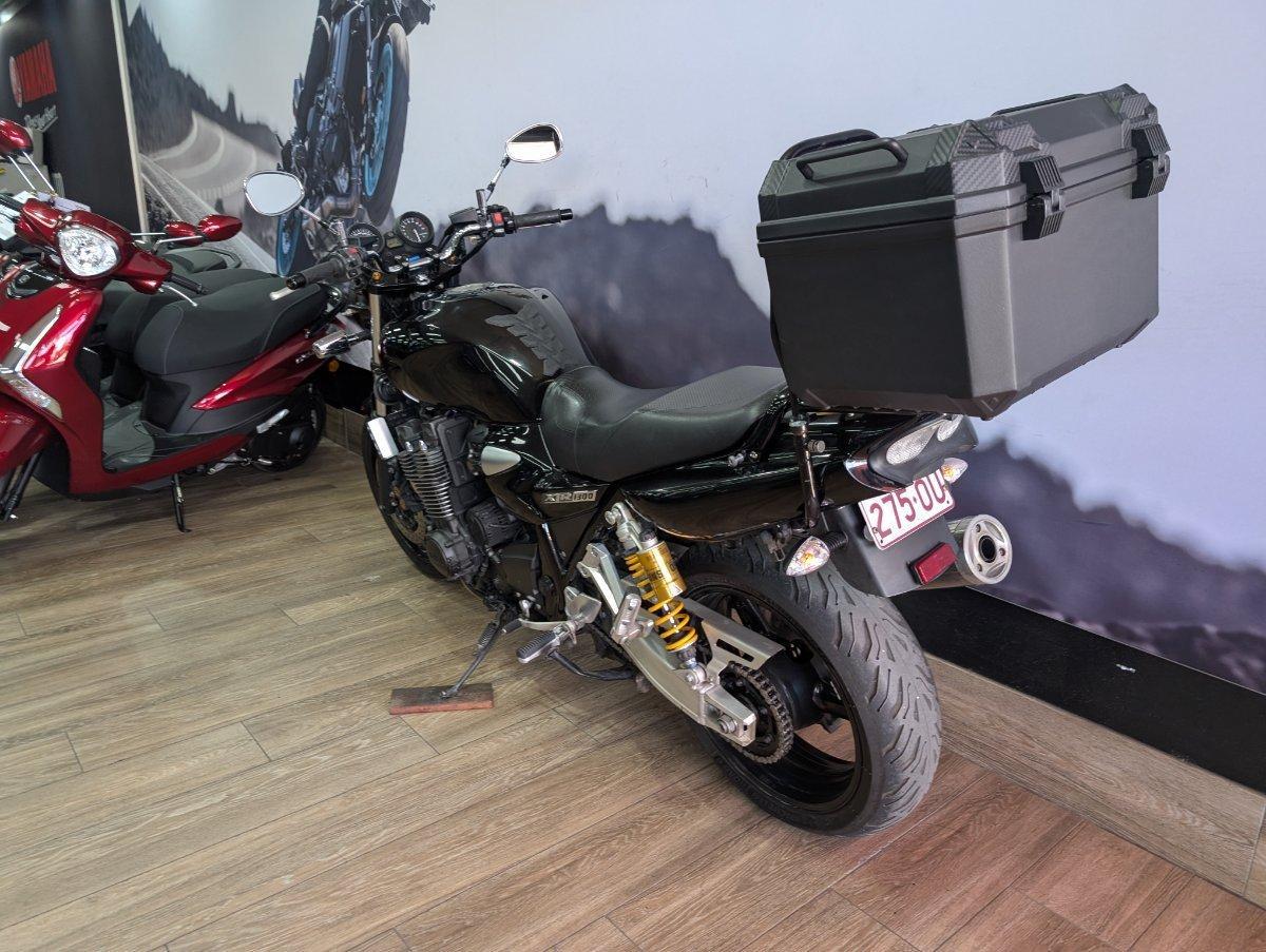 2015 YAMAHA XJR1300 ROAD