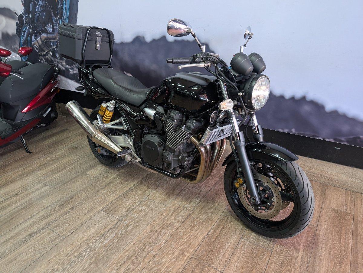 2015 YAMAHA XJR1300 ROAD