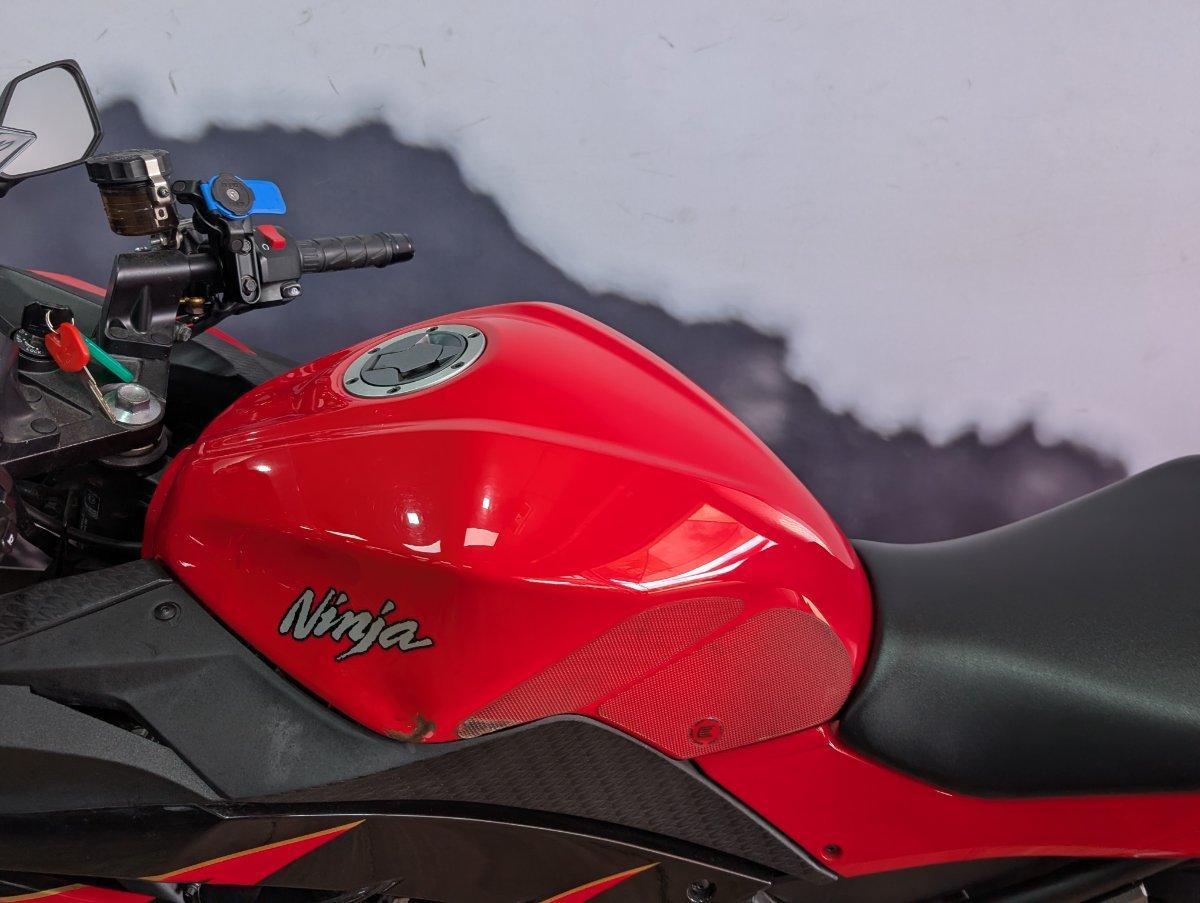 2016 KAWASAKI NINJA 300 ABS SPORTS