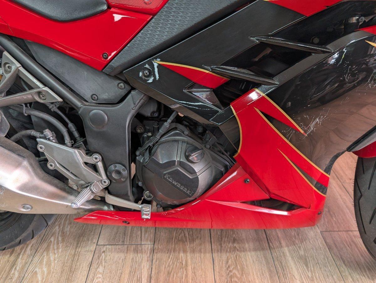 2016 KAWASAKI NINJA 300 ABS SPORTS